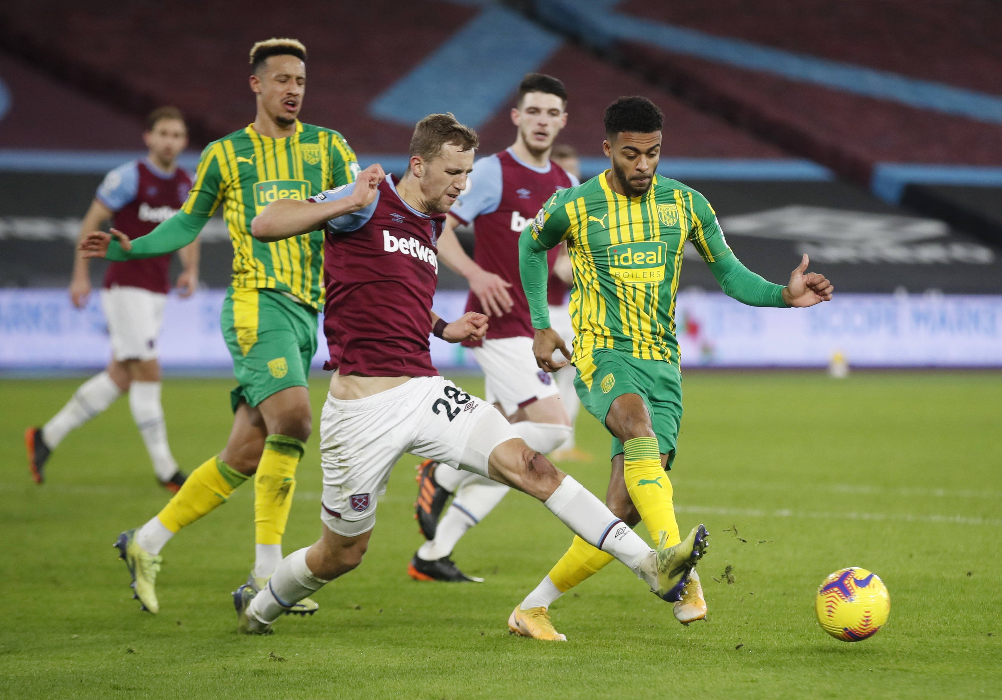 费尔明和卡 费尔明和卡